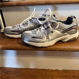 Champion Runner Athletic White Silver Blue Low Top Lace Up Men's Sneaker Size 12